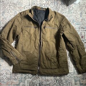 listing-status-banner